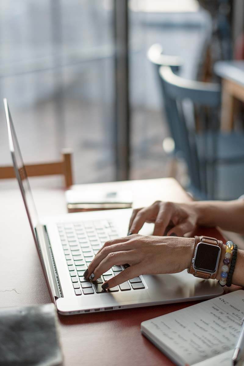 Contact Recrutare eficientă și legală